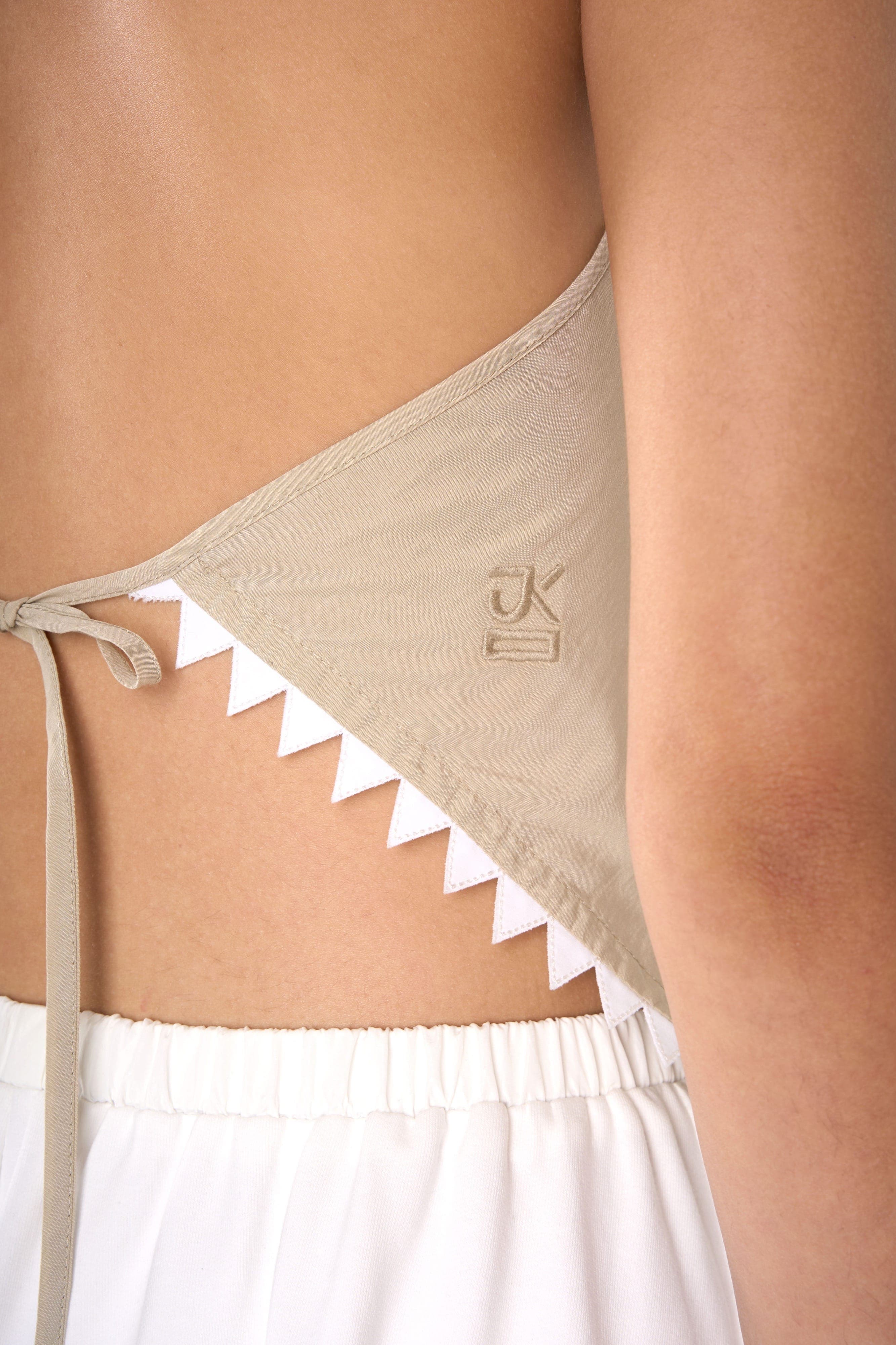 Quroq Halter Top